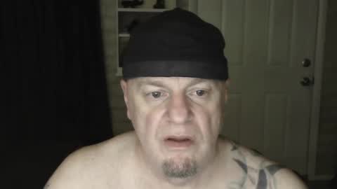 roinaz online show from December 3, 7:00 pm