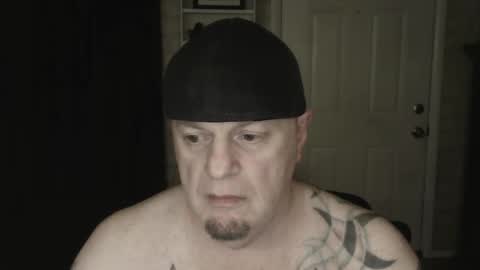 roinaz online show from January 1, 7:41 am