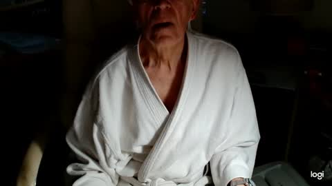 rolydawe online show from April 16, 5:18 am