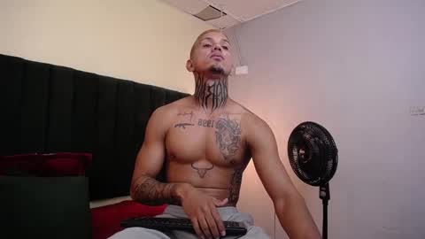 roy online show from November 5, 11:07 pm