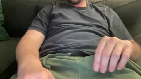 roythegil online show from February 11, 10:59 pm