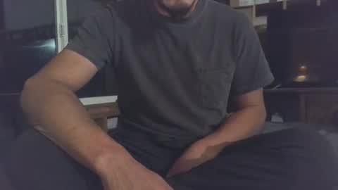 ruggeddude69 online show from December 1, 3:31 am