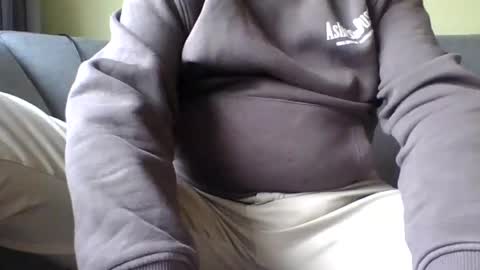 Snapshot of runner_1978 chatting on February 5, 8:43 am runner_1978 online show from February 5, 8:43 am