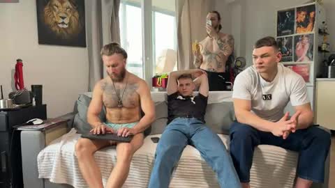 Paul online show from April 18, 7:21 am