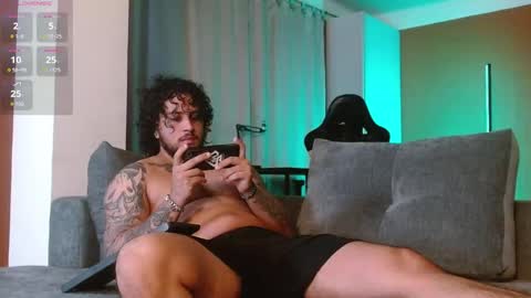 RYAN online show from November 27, 4:49 am