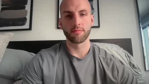 Ryan  Chad online show from February 9, 4:11 pm