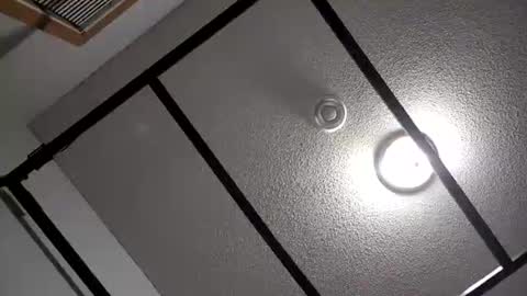 ryanihde2025 online show from March 5, 11:45 pm