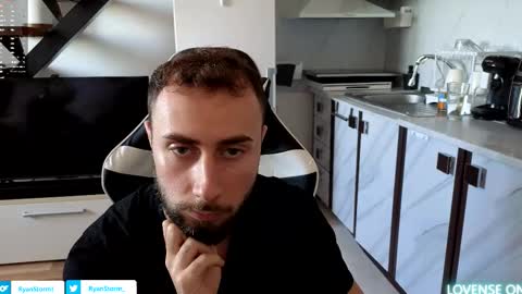 ryanstorm1 online show from October 16, 9:06 am