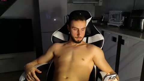 ryanstorm1 online show from October 18, 3:50 pm