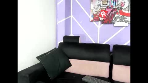 s_d_b_hot online show from April 23, 7:49 pm