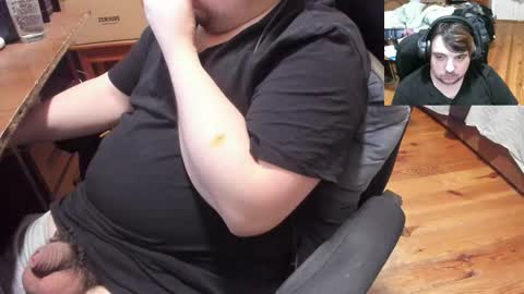 1141323  my Lord Mister Max   moms treasure online show from March 4, 8:27 pm