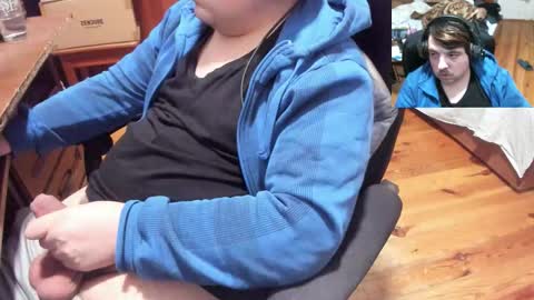 1141323  my Lord Mister Max   moms treasure online show from March 8, 2:04 am