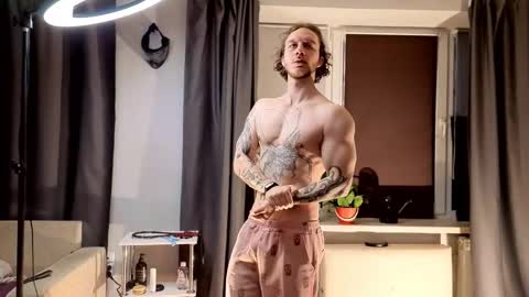 Adam online show from November 15, 5:20 am