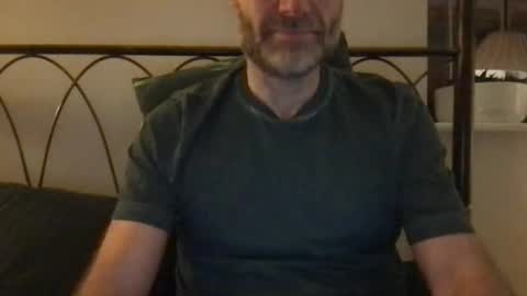 saint009 online show from December 7, 6:48 pm