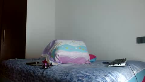 saint boy online show from December 21, 9:44 am