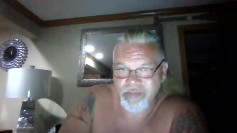 saintbeenadick online show from May 20, 3:57 am