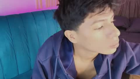 Santi online show from June 18, 4:34 pm