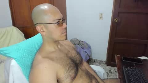 saintedy01 online show from December 18, 1:29 pm