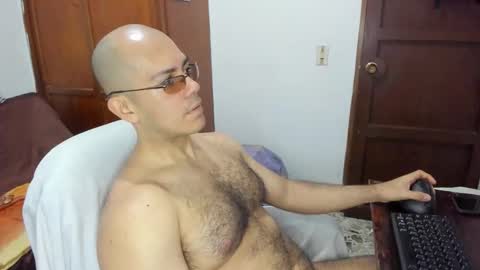 Snapshot of saintedy01 chatting on October 23, 2:31 pm saintedy01 online show from October 23, 2:31 pm