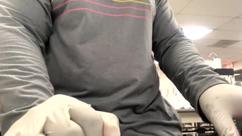 Cum Hanks online show from October 3, 1:05 pm