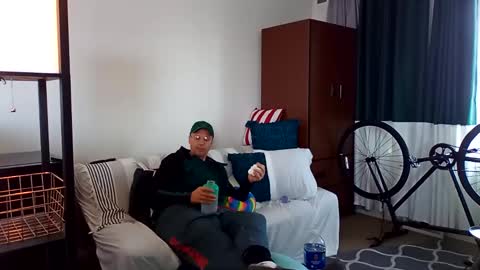 Snapshot of salis1981 chatting on February 17, 6:26 pm salis1981 online show from February 17, 6:26 pm