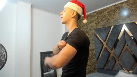 SALVATORE online show from December 19, 11:18 am