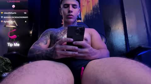 SALVATORE online show from January 8, 6:24 pm