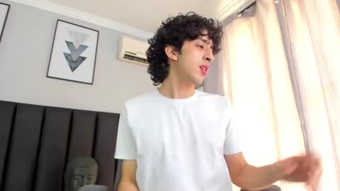 salvatore  online show from February 25, 1:39 pm