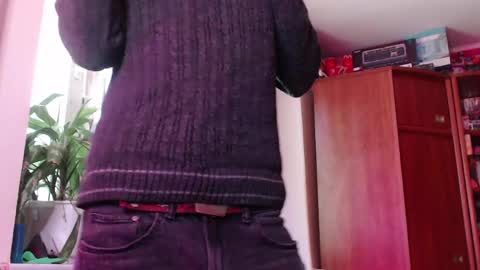 sam_skywalker online show from April 9, 10:32 am