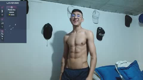 SAM online show from April 1, 11:34 am