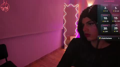 samu_tay online show from June 9, 3:52 am