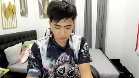 Sam online show from March 30, 11:44 am