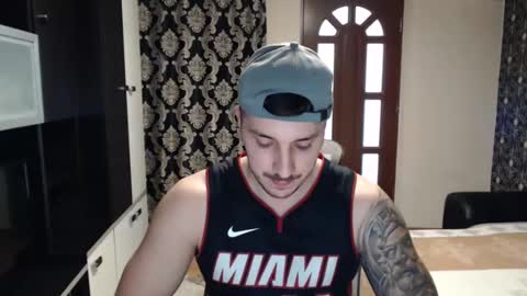 Sanchez Erik online show from February 19, 8:12 am