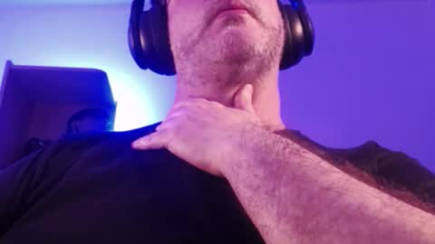 Sanders online show from November 6, 1:19 am