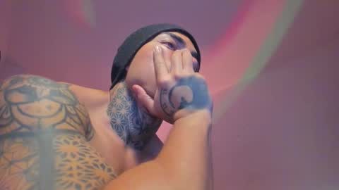 Santi Ferrer online show from December 17, 2:19 am