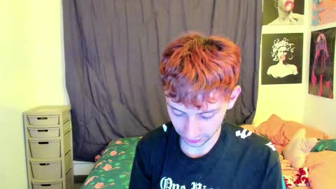 Santi online show from December 19, 5:59 am