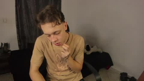 Julius Novachrono  online show from April 12, 11:49 pm