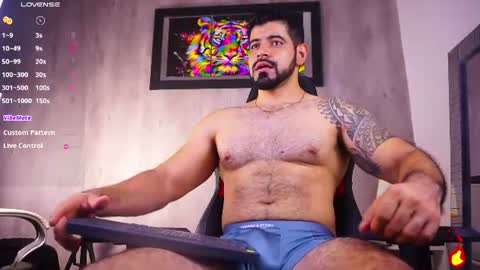 santiago online show from July 25, 1:46 am