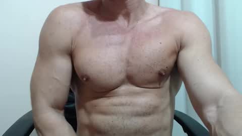 saradorj92 online show from February 10, 3:44 am