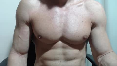 saradorj92 online show from March 16, 5:44 am