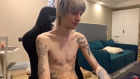 Satoshi online show from April 20, 10:23 pm