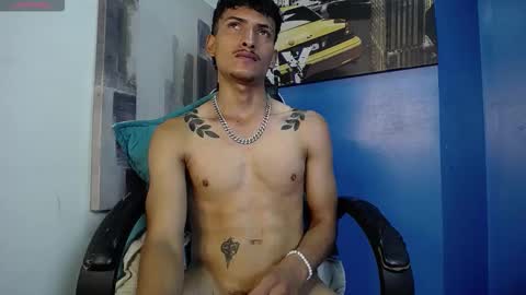 SavageLover  online show from January 5, 5:27 pm