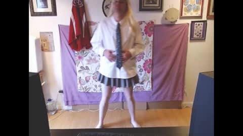 sch00lgirlass online show from November 14, 7:15 pm