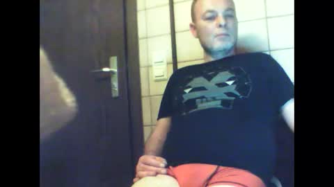 schnibschnab online show from November 9, 2:26 am