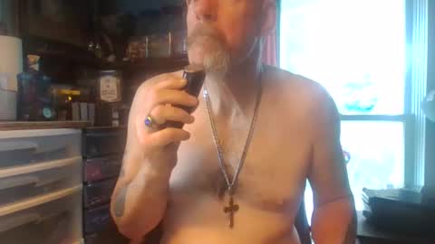 Snapshot of schroederjohn887 chatting on October 21, 2:09 pm schroederjohn887 online show from October 21, 2:09 pm