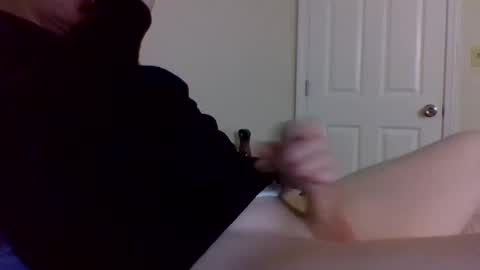 Snapshot of scooter912 chatting on March 1, 7:26 pm scooter912 online show from March 1, 7:26 pm