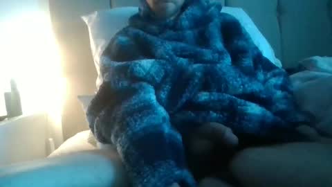 Snapshot of scottish_daddy chatting on January 7, 9:21 am scottish daddy online show from January 7, 9:21 am