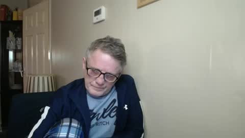 James online show from November 12, 8:03 pm