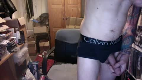 seasidesteve71 online show from July 7, 12:21 am