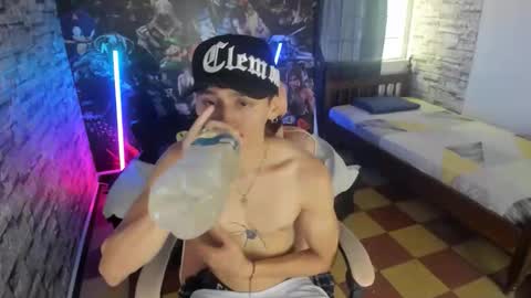 sebas jusa online show from May 7, 12:38 pm